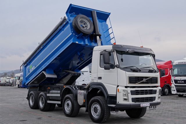 Volvo FM 440 / 8x6 / WYWROTKA TYLNOZSYPOWA / MANUAL /