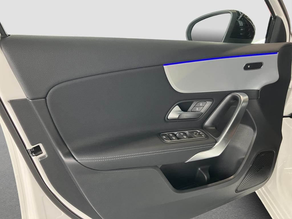 Fahrzeugabbildung Mercedes-Benz A 180 PROGRESSIVE*NIGHT*LED*Sound*Kamera*PDC*AHK