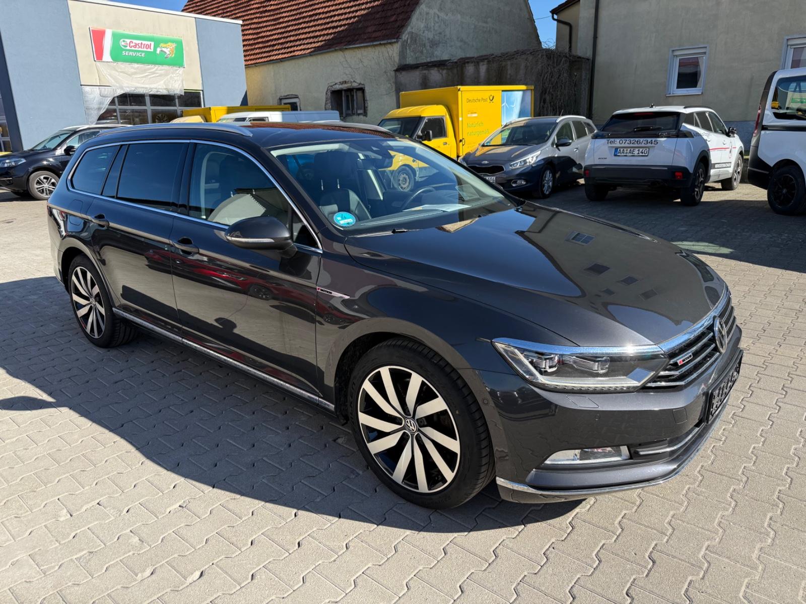 Volkswagen Passat Variant Highline 4Motion Pano AHK Alu