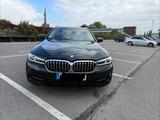 BMW 520d Touring LCI | M-Lenkrad | Head-Up | LED - BMW 520 Gebrauchtwagen in Stuttgart
