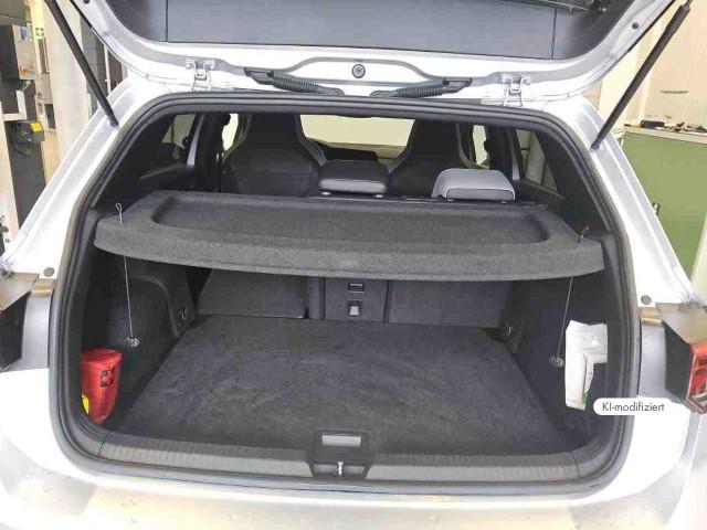 Volkswagen Golf VIII 1.5 TSI R-Line NAVI LED ACC DAB KLIMA, миниатюра 7