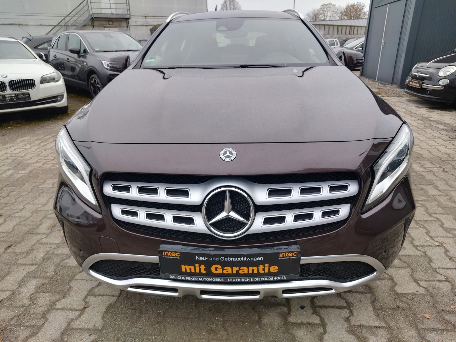 Mercedes-Benz GLA 200+GARANTIE+79000km+LED+NAVI+SHZ+CAM+PDC