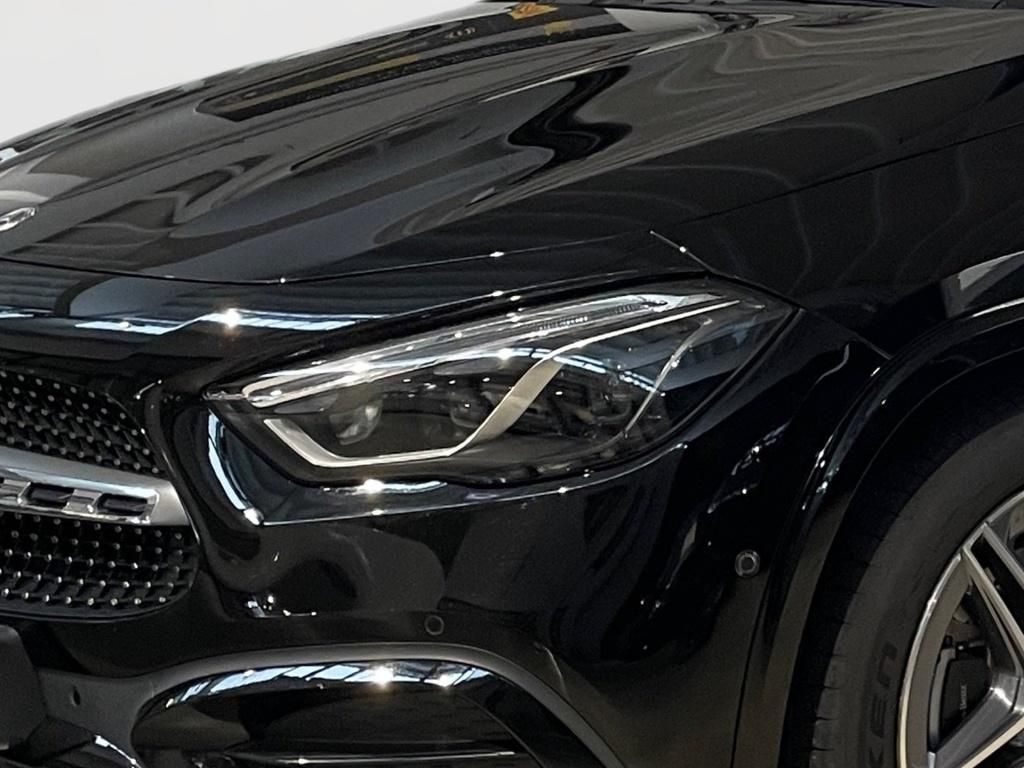 Fahrzeugabbildung Mercedes-Benz GLA 180 AMG AHK Pano LED KeyLess SHZ Sport Navi