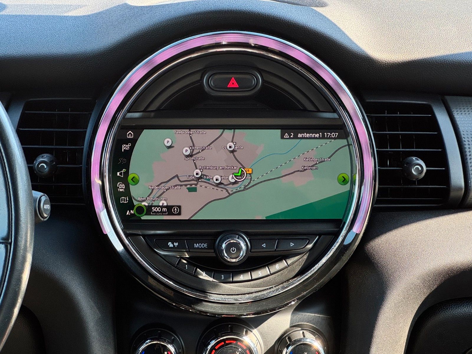 Fahrzeugabbildung MINI Cooper Cabrio SHZ PDC 2Z Klima Navi CarPlay LED