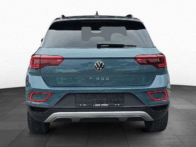Fahrzeugabbildung Volkswagen T-Roc 1,5 TSI DSG MOVE AHK NAVI IQ DRIVE KAMERA