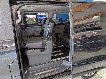 Ford Tourneo Custom 2.0 L Titanium +