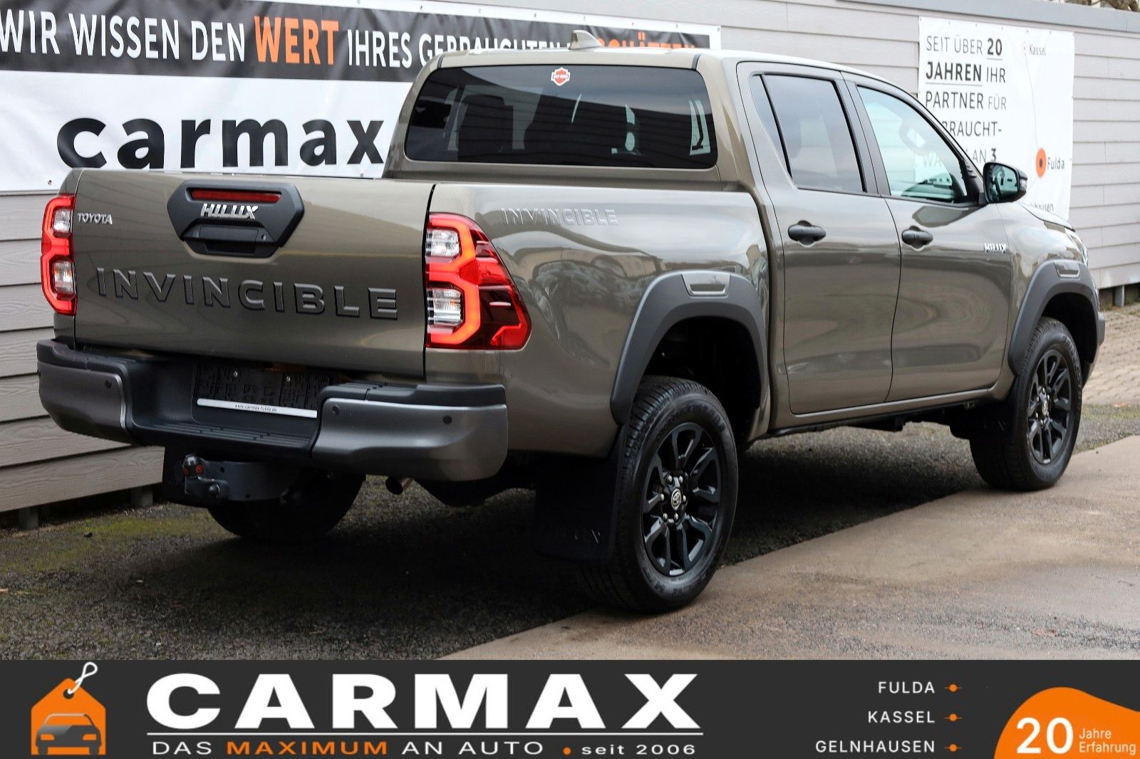 Fahrzeugabbildung Toyota Hilux Double Cab Invincible,ACC,Nav,AHK,Garantie