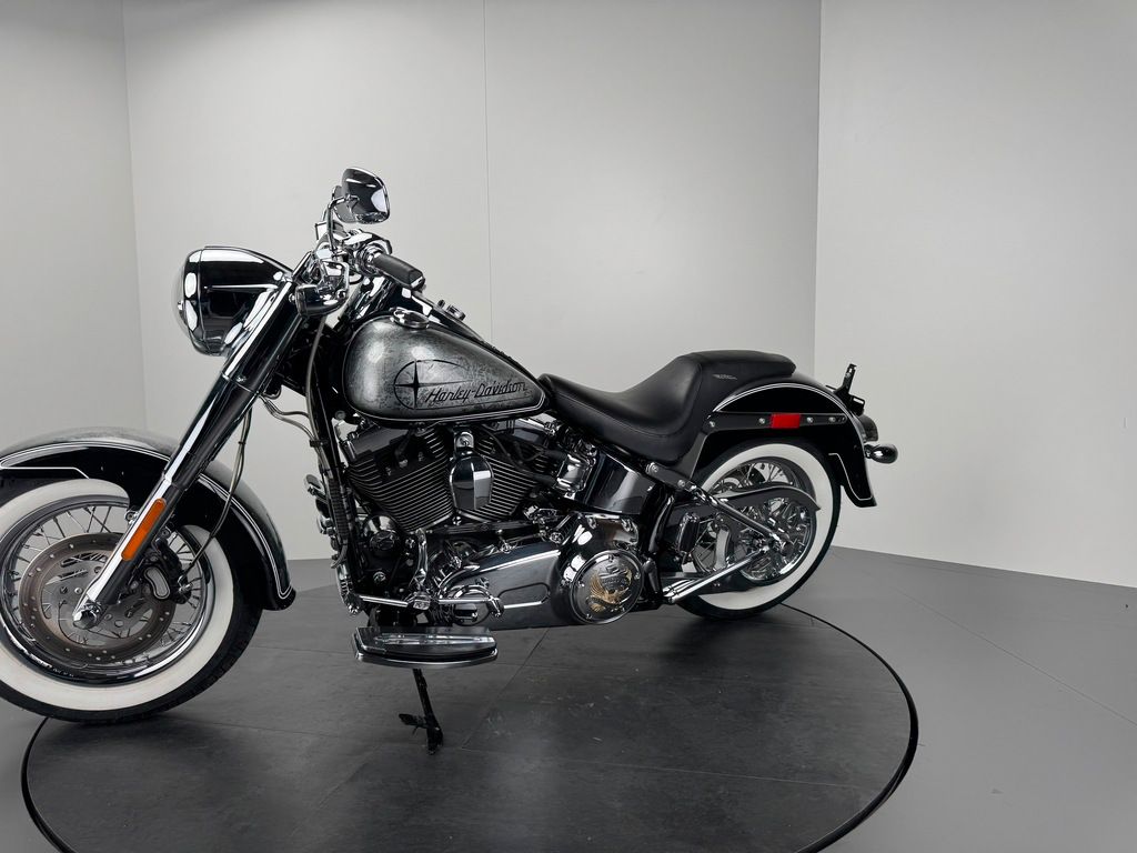 Fahrzeugabbildung Harley-Davidson SOFTAIL HERITAGE *ShinyGreyStar *Costum