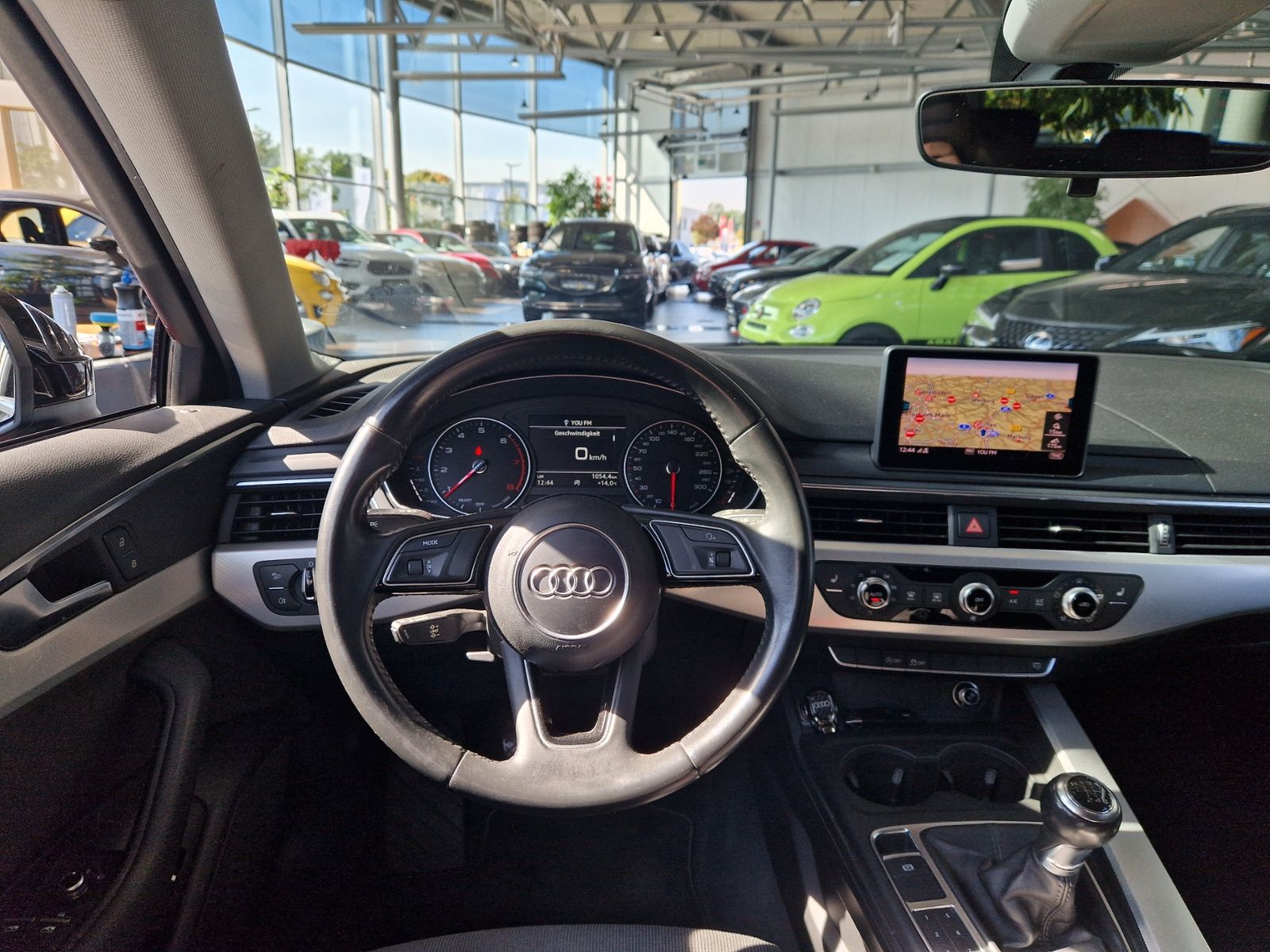 Fahrzeugabbildung Audi A4 Avant sport KLIMA XENON NAVI ALU