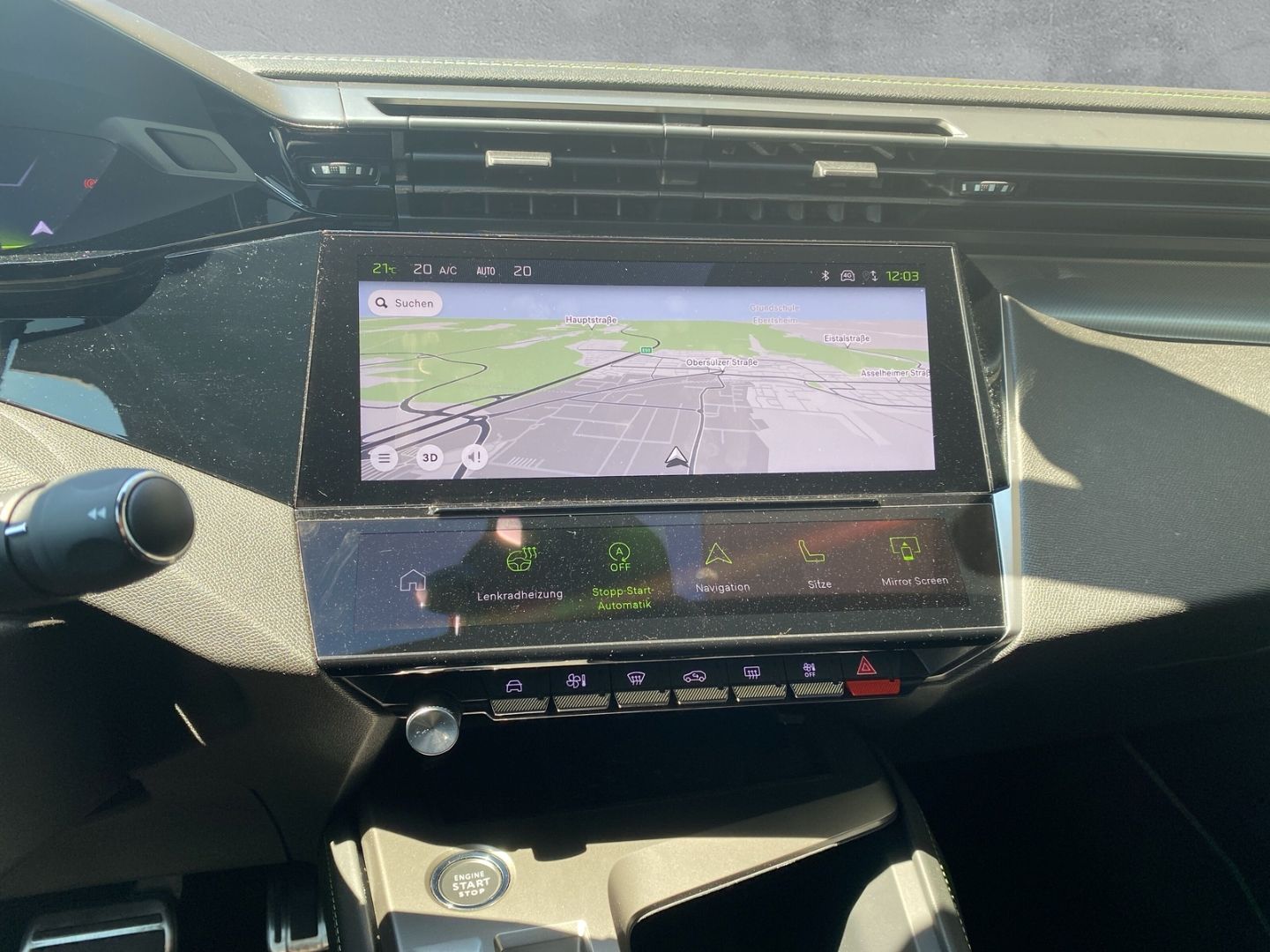 Fahrzeugabbildung Peugeot 408 GT 1.2 Puretech 130 EAT 8  *Premium- Paket*