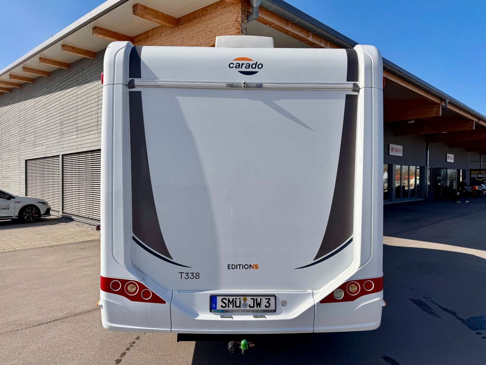 Fahrzeugabbildung Carado T338 *EDITION15 *HUBBETT *KLIMA *AHK