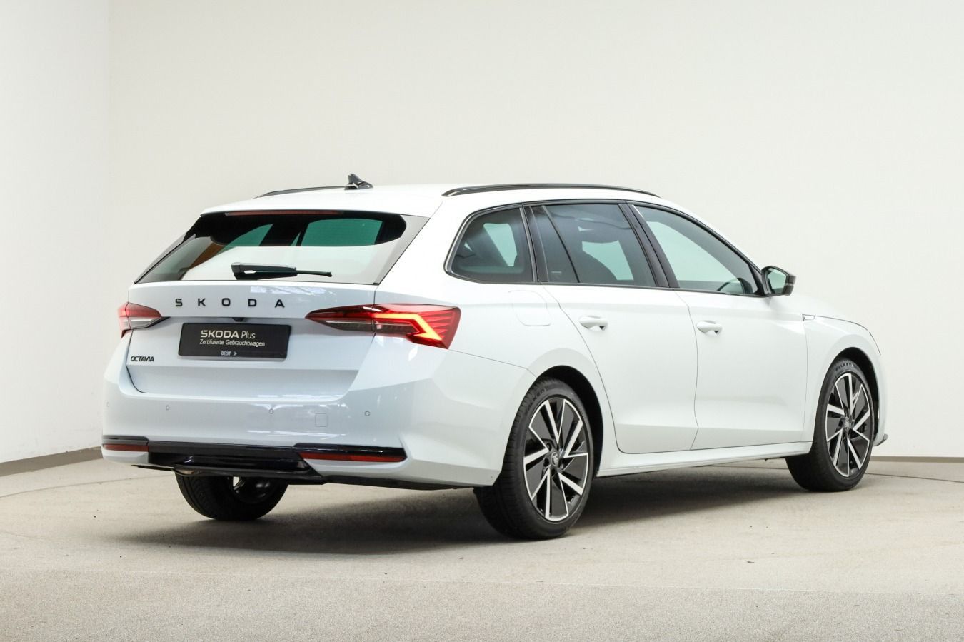 Skoda Octavia - Bild 2
