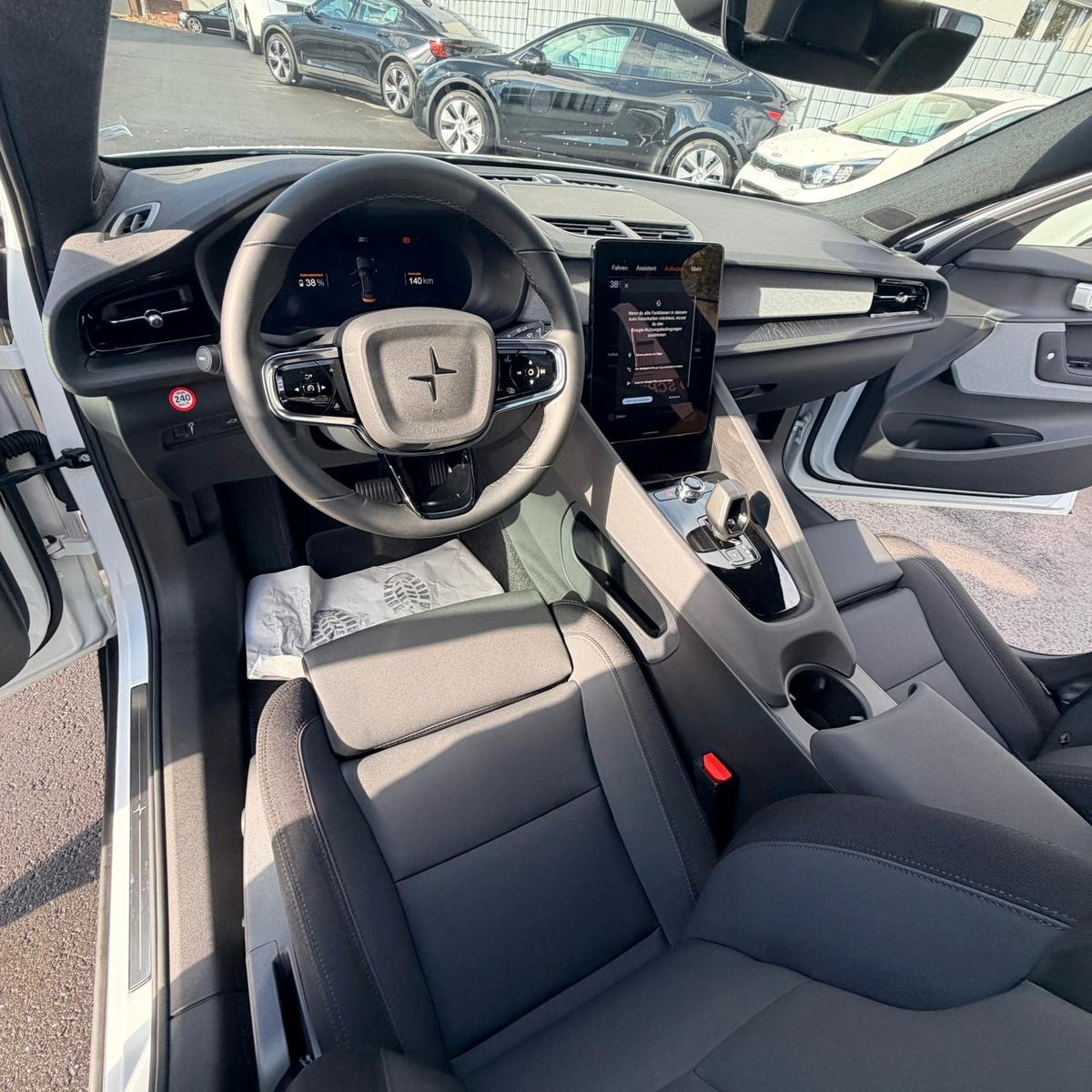 Polestar 2 Long Range Dual # Pilot + Plus # weiß metallic, миниатюра 9