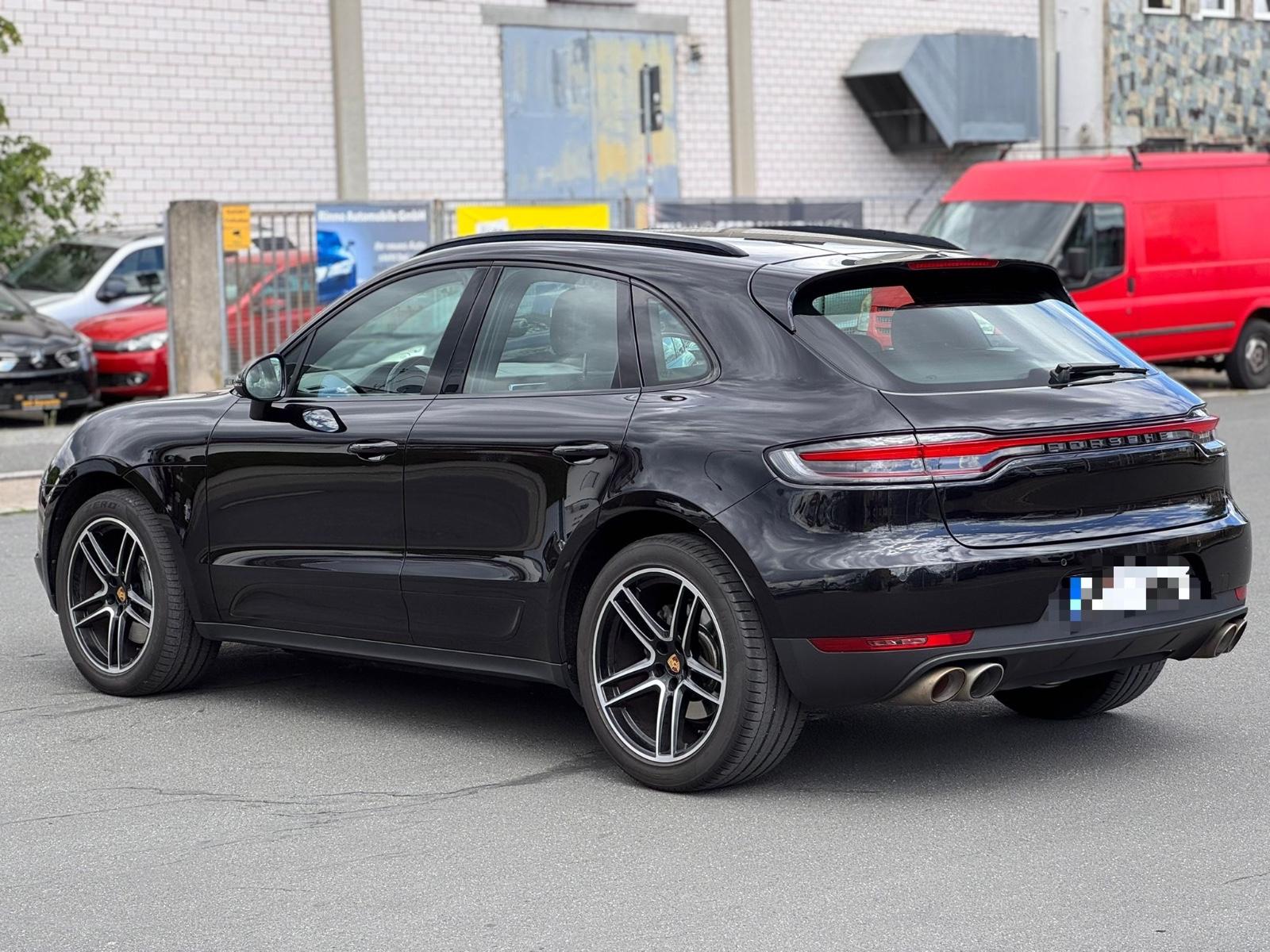 Porsche Macan S 3.0 Luftfederung 20Zoll PASM