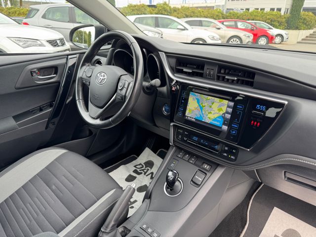 Toyota Auris  Touring Sports Hybrid Free Style