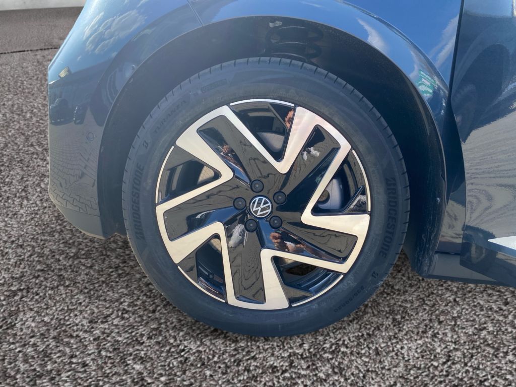 Fahrzeugabbildung Volkswagen ID. Buzz LR Pro AHZV 5 Jahre Garantie