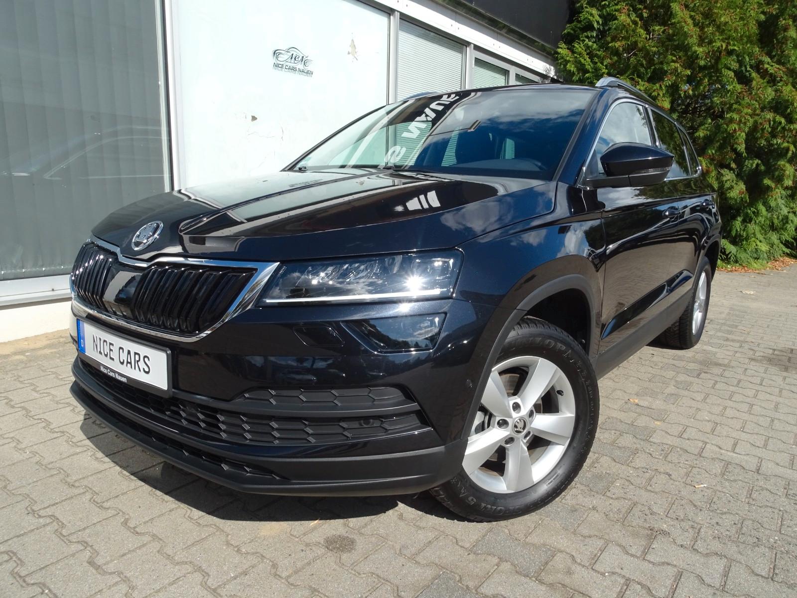 Skoda Karoq Style *AHK*ACC*SIDE+LINE ASS.*NAVI*KEYGO*