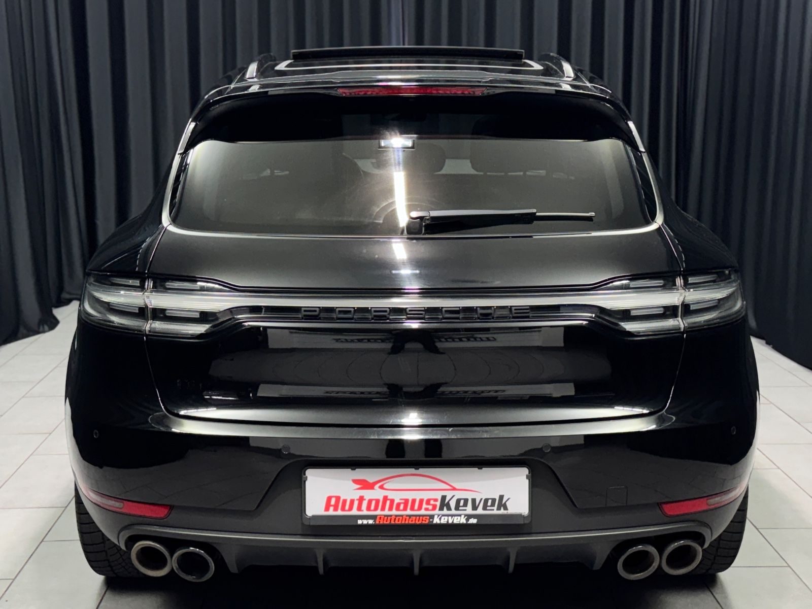 Fahrzeugabbildung Porsche Macan S|PANORAMA|18-WEGE|BOSE|PDLS+|20"TURBO|
