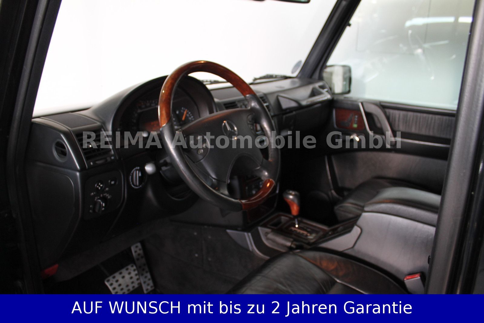 Fahrzeugabbildung Mercedes-Benz G 400 CDI AWD, Schiebedach, Navi, Leder