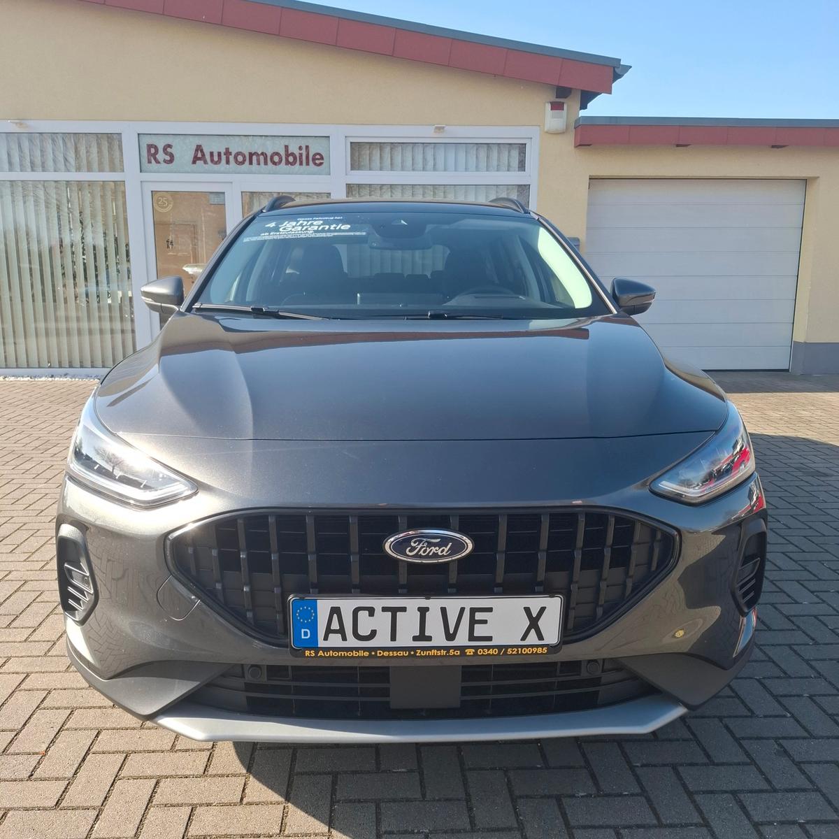 Ford Focus Active X  ACC+Panoramadach+Head-Up