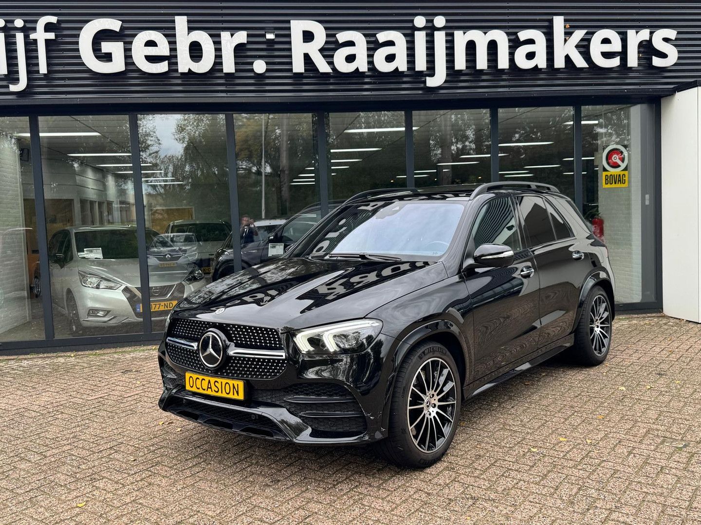 Mercedes-Benz GLE 350 e 4MATIC Premium Plus AMG-Line*Panorama*