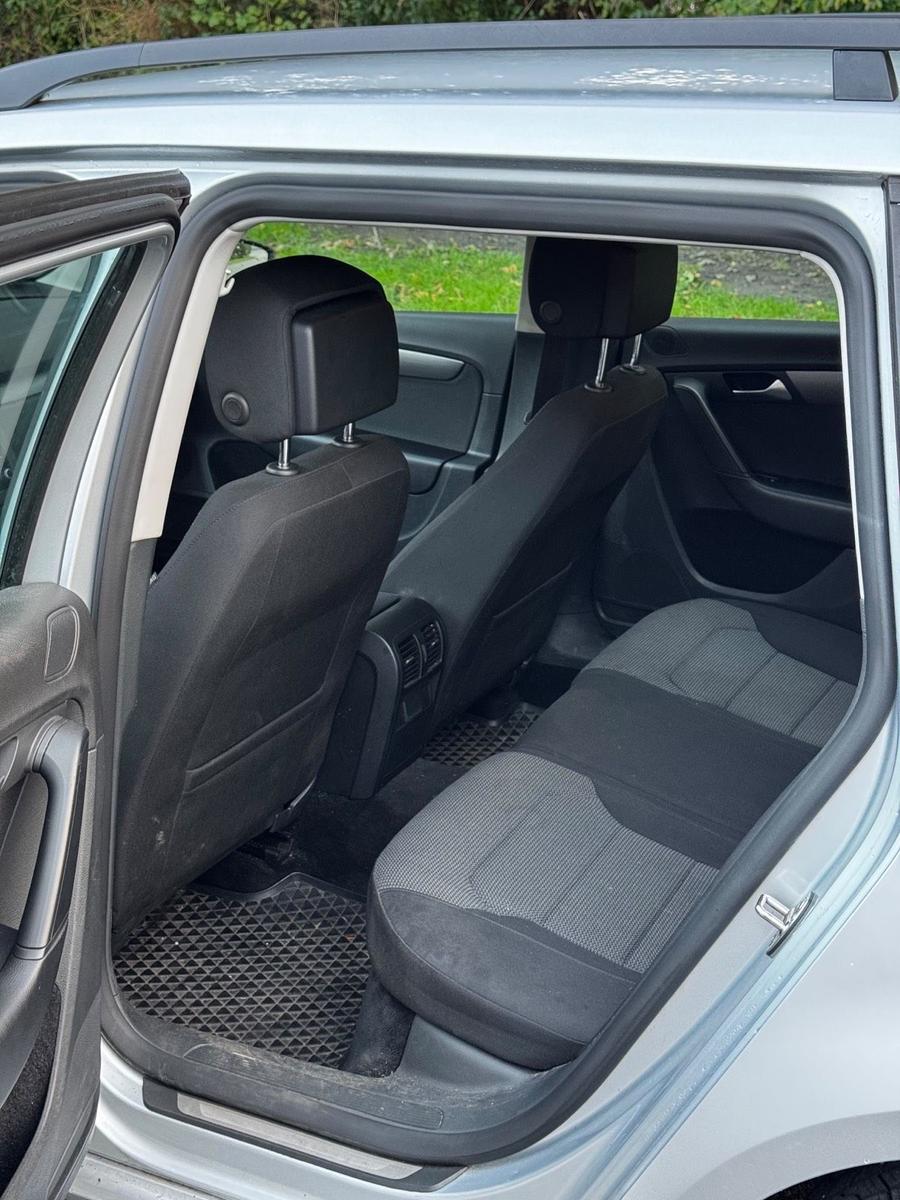 Volkswagen Passat 2012 — photo 6