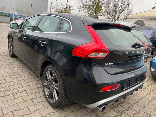 Volvo V40 Summum