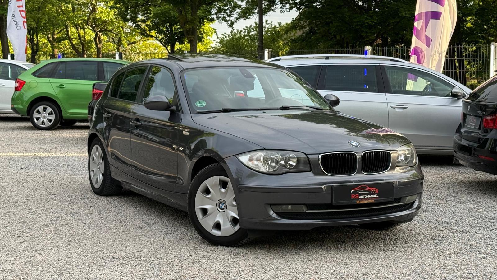 BMW 116 1 Limousine*PDC*Tempomat*Schiebedach*TÜV Neu