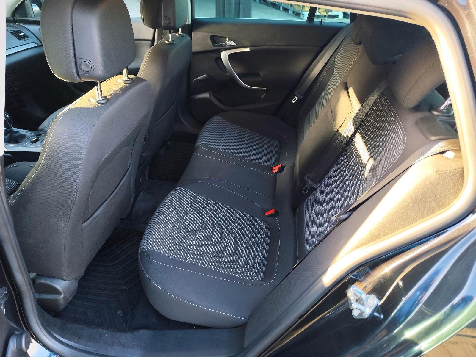 Opel Insignia 2013 — photo 13