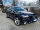 Volkswagen Tiguan Allspace 2.0 Pano, AHK - VW Tiguan Allspace Gebrauchtwagen in München
