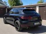 Porsche Macan - - - Porsche Macan in Augsburg