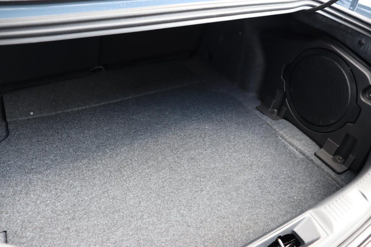 Ford Mustang (MUSTANG Dark Horse RECARO/Styling-Paket/großer)