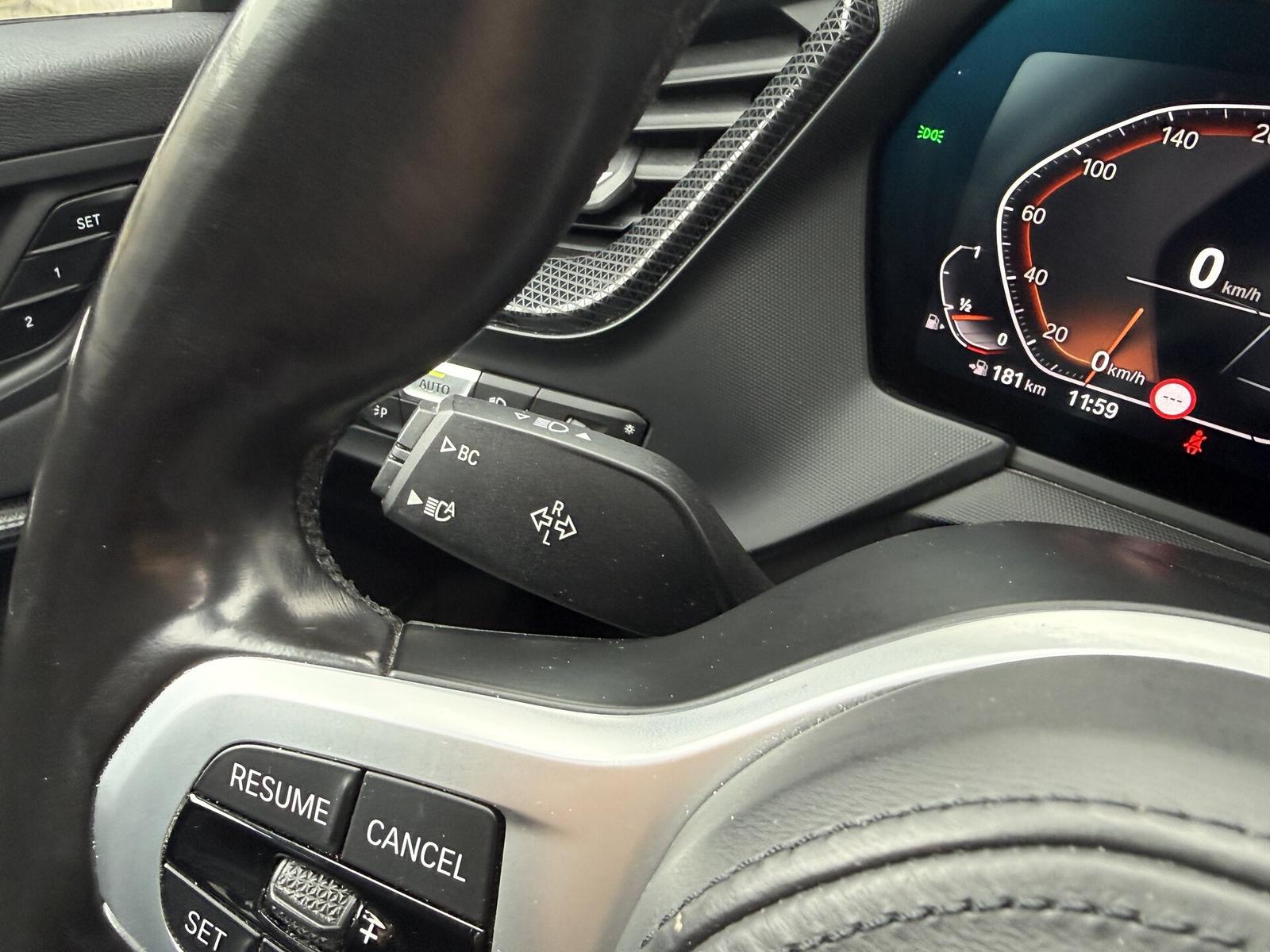 BMW 118 i M Sport SHADOW PANO HEAT MEMORY 17", миниатюра 12