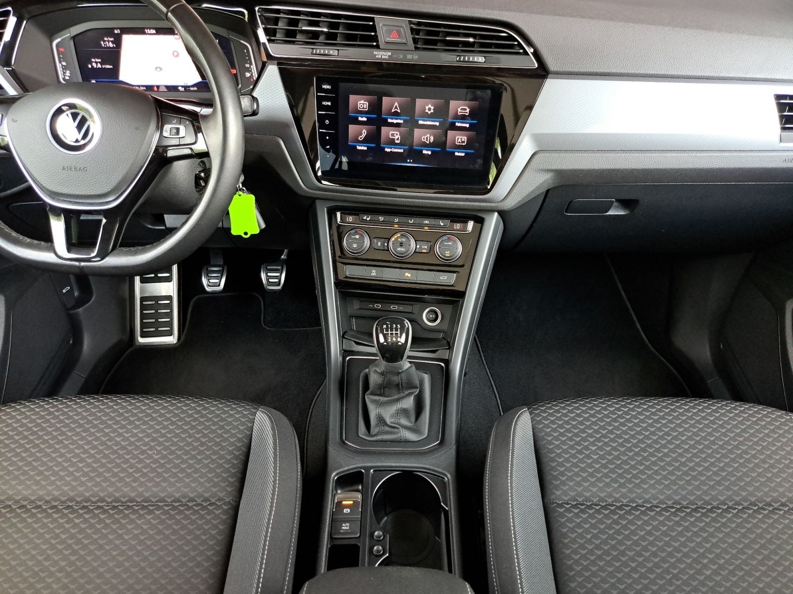 Volkswagen Touran - Bild 24