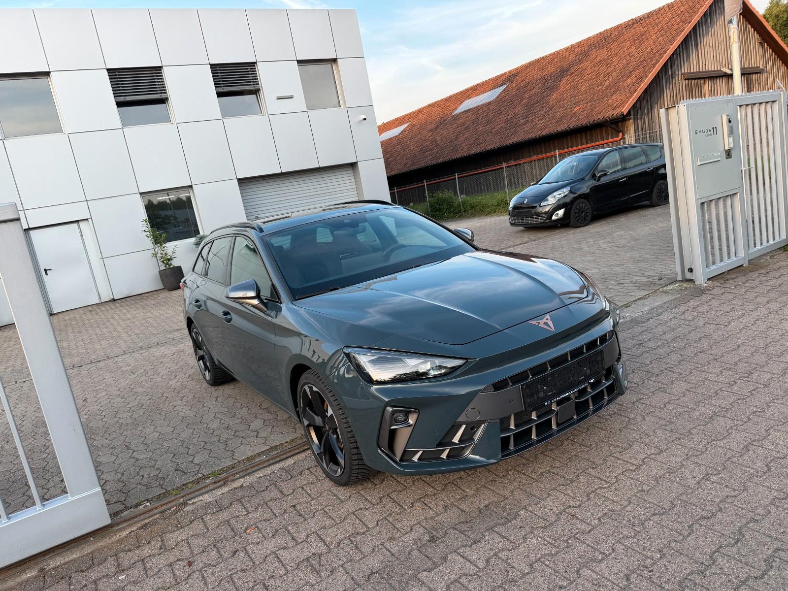 Cupra Leon 1.5 eTSI AHK*PARK*LANE*SIDE*KAMERA*NAVI*ACC