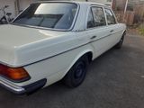 Mercedes-Benz Mercedes W123 200d  TÜV/NEU Bj 1976 - Mercedes-Benz 200: 200d W123