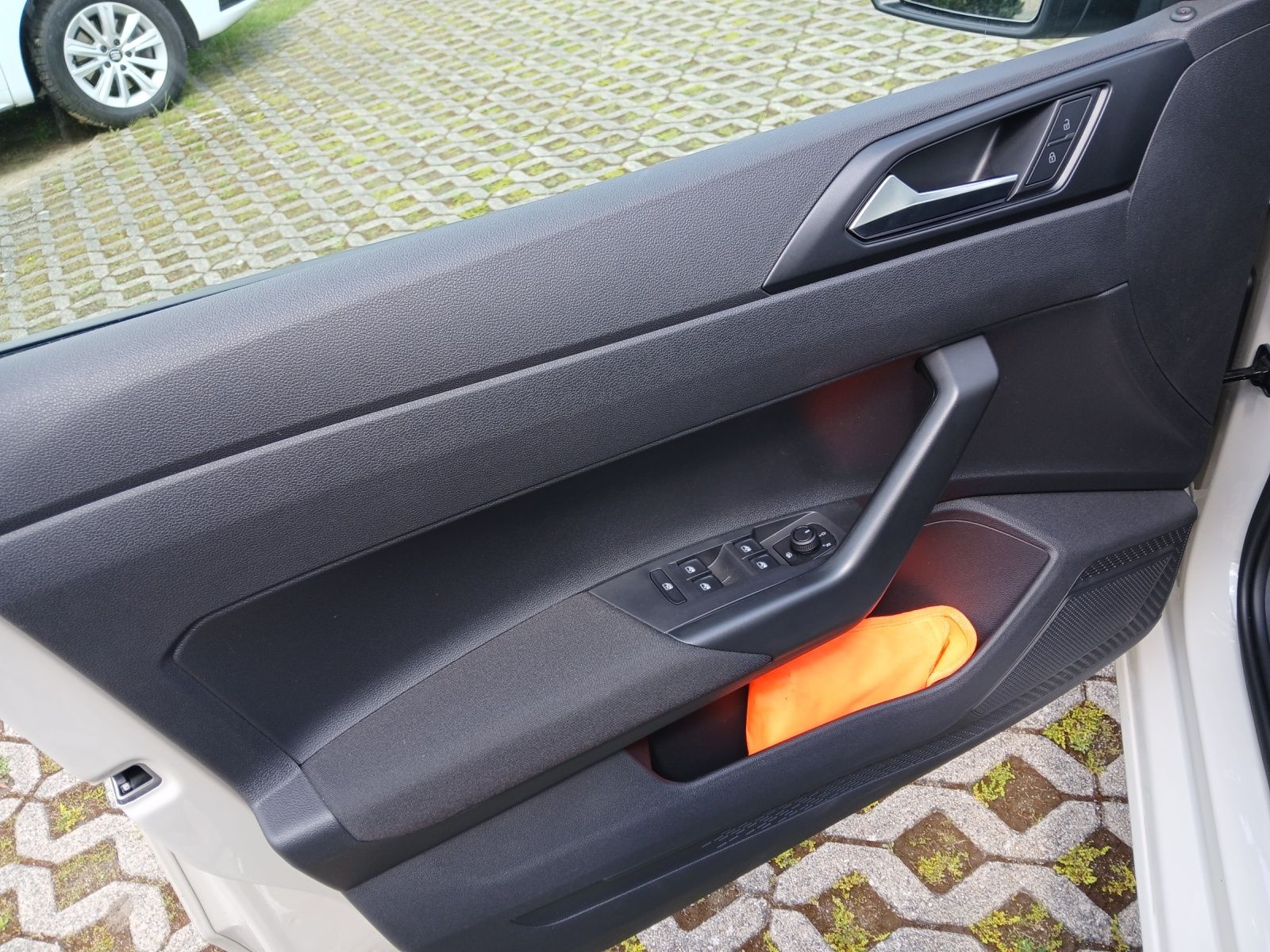 Fahrzeugabbildung Volkswagen Polo 1.0 LED