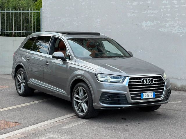 AUDI Audi Q7 3.0 TDI 272 CV quattro tiptronic Sport P