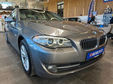 MYAUTOCENTER – Gebraucht- und Jahreswagen mit Werkstattservice in Pfaffenhofen BMW 520 d *BiXenon*Leder Dakota*Navi*PDC