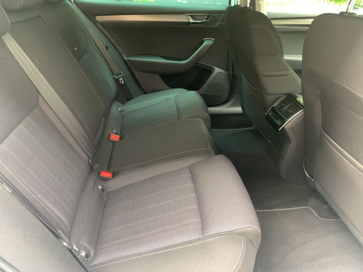 Skoda Superb - Bild 13