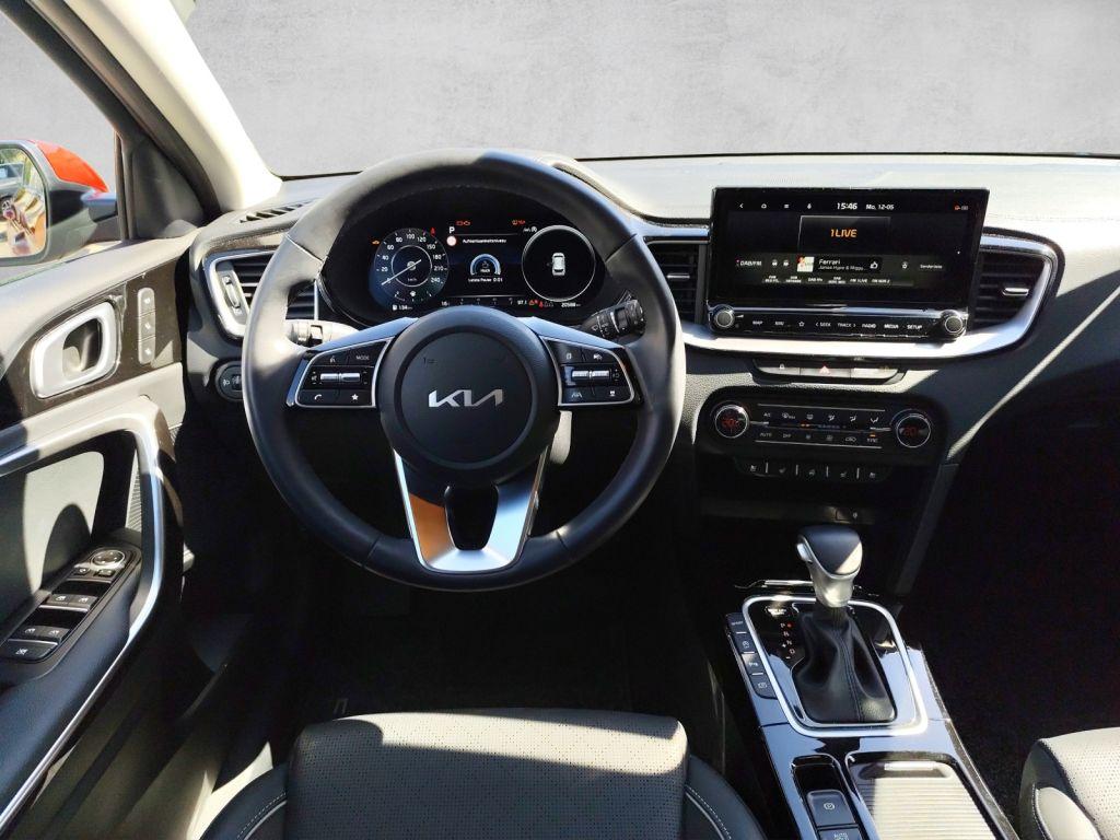 Kia Ceed SW 1.5 Automatik Platinum  Leder
