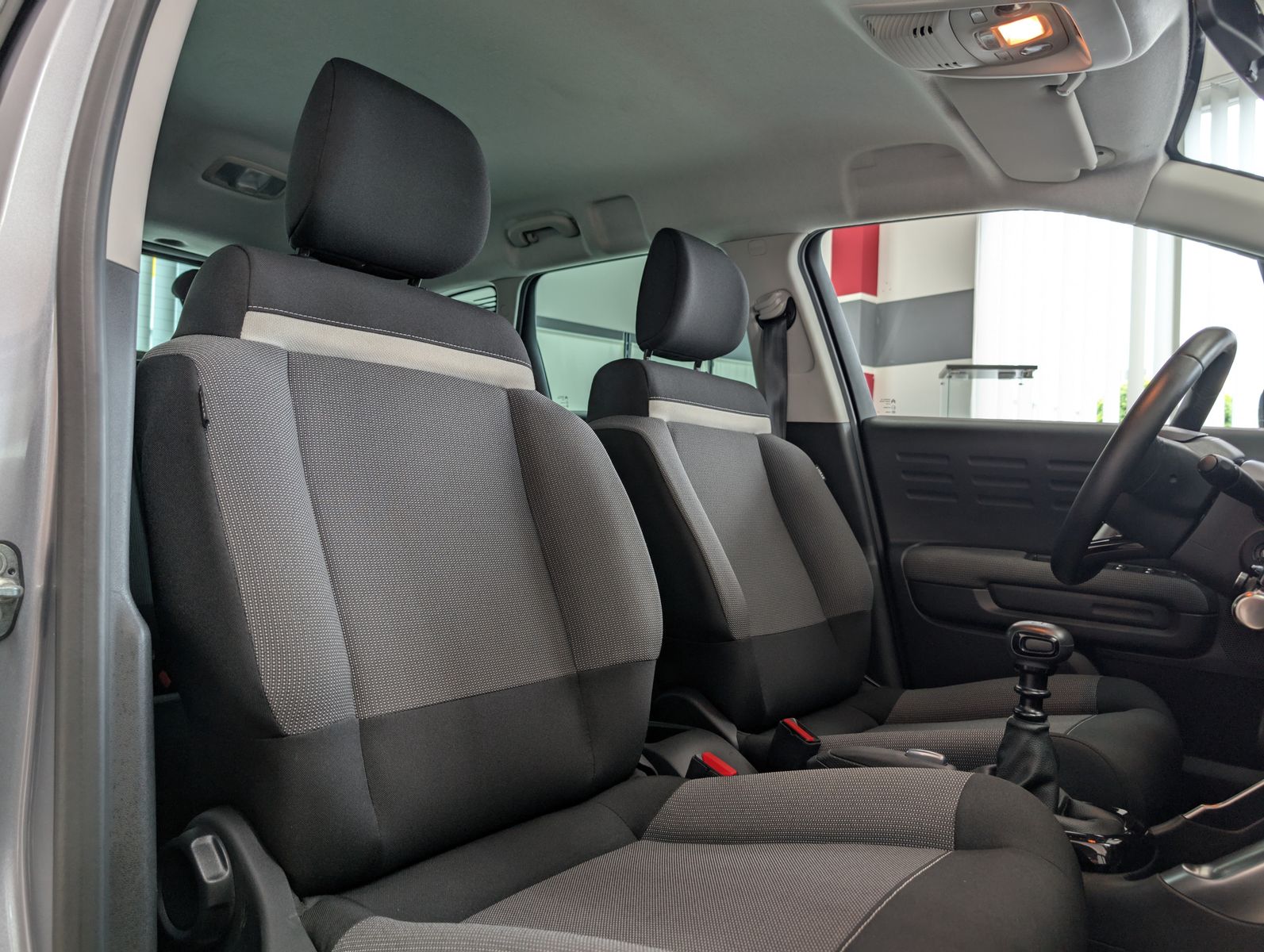 Fahrzeugabbildung Citroën C3 Aircross YOU APP PDC TOUCH TEMP KLIMA LED