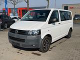 Volkswagen T5 Caravelle 2.0 TDI DSG Klima 8-Sitze - Volkswagen T5 Caravelle mit Diesel-Antrieb: Kleinbus, 2.0