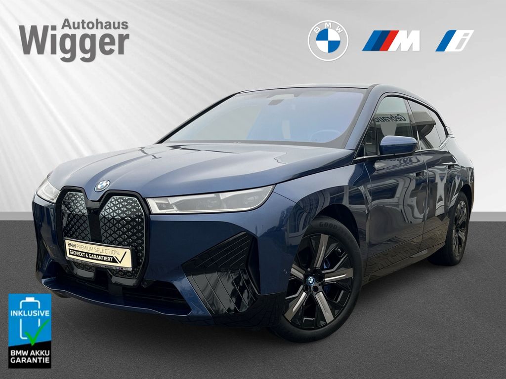 Image of BMW iX