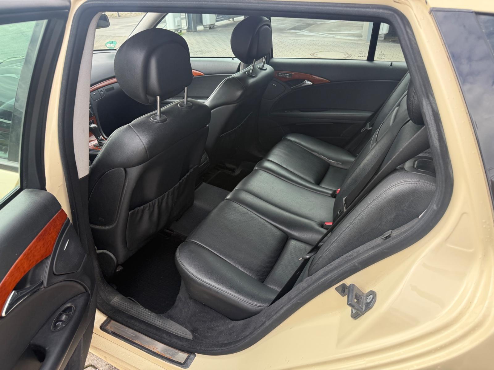 Mercedes-Benz E 220 CDI T-Modell*TAXI*1HAND*AUTOMATIK*LEDER