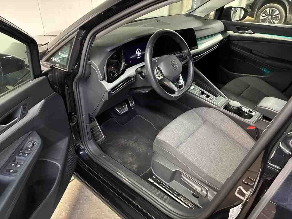 Volkswagen Golf - Bild 8