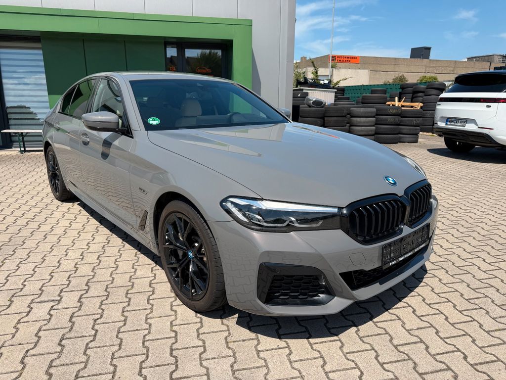 Image of BMW 530
