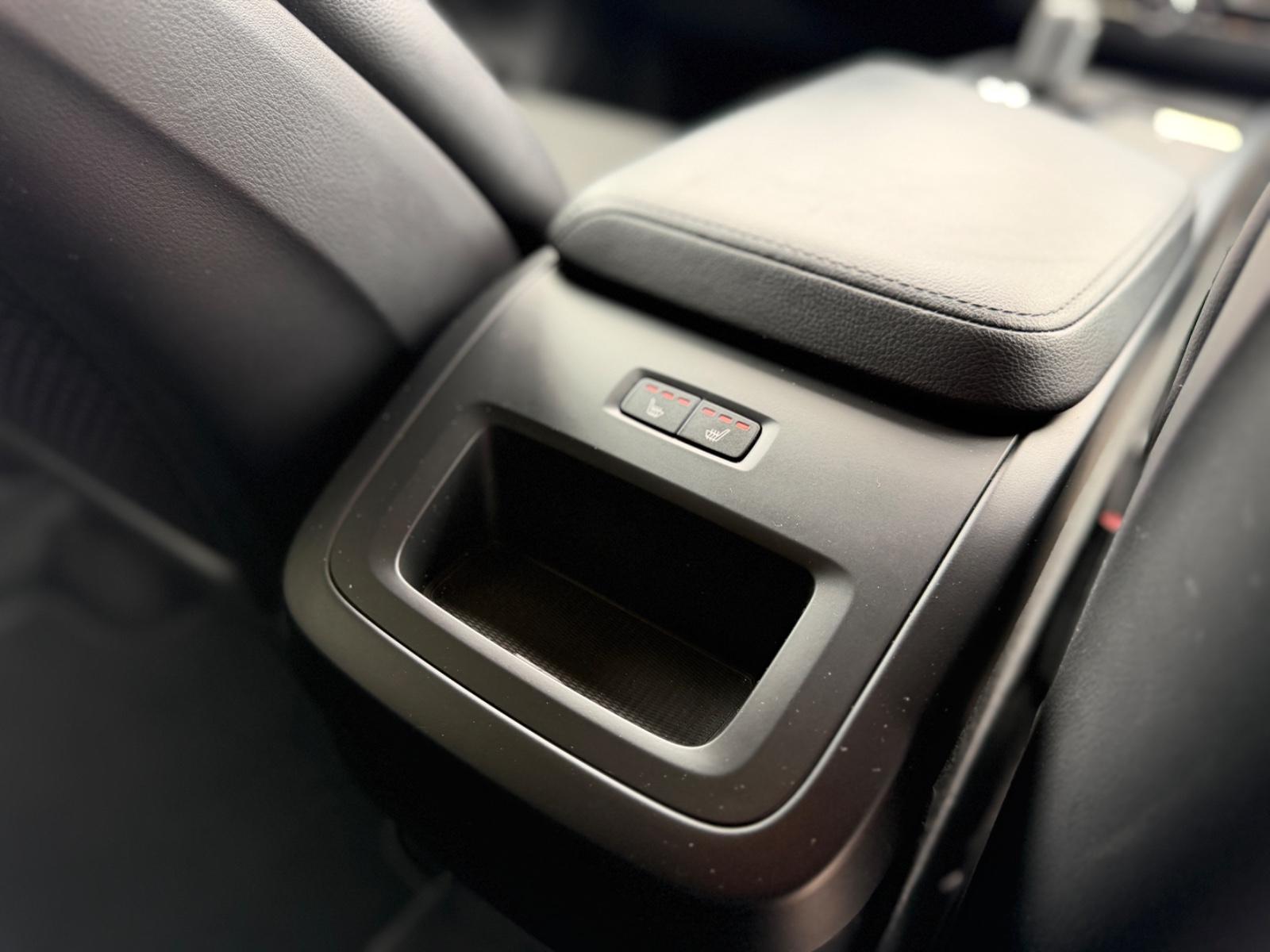 Volvo XC 60  Momentum Pro AWD*H&K*ACC*LED*AHK*