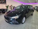 Opel Astra K Lim. Start/Stop Garantie Scheckheft Navi - Opel Astra mit Diesel-Antrieb: Limousine, Automatik