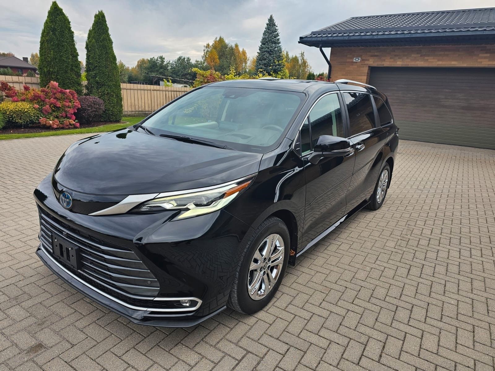 Toyota Sienna  Limited AWD 2.5 Head-Up imagem 3